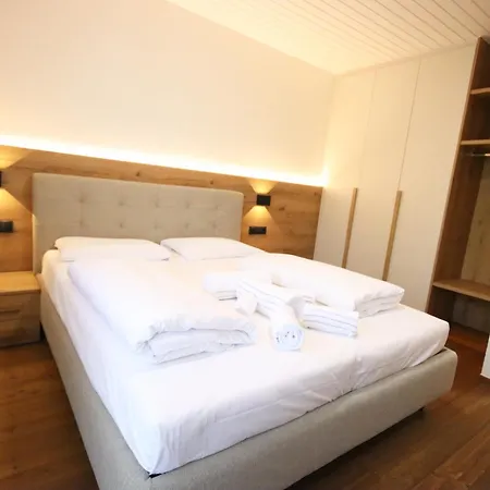 Aurturist Miramonti S Candido *