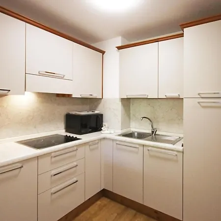 Aurturist Miramonti S Candido